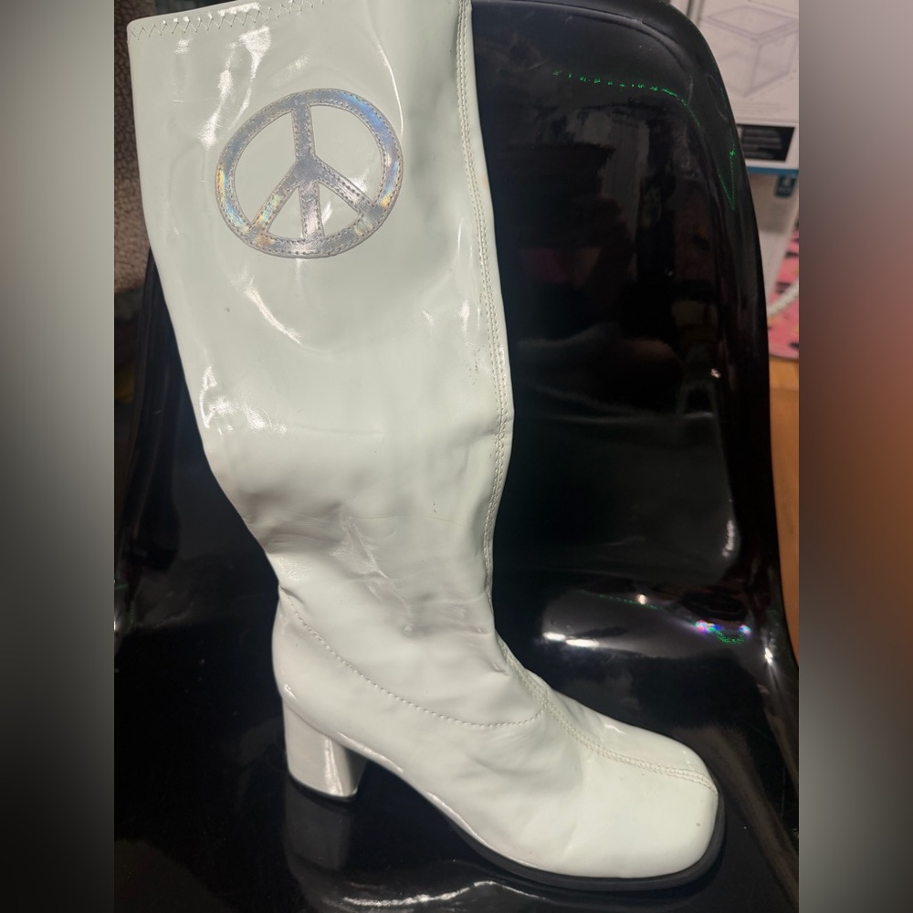 White Peace Sign Women's Boots